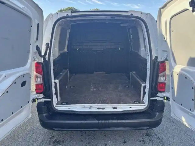 Peugeot Partner fourgon m 650 kg bluehdi 100 s&amp;s bvm6 — photo 6