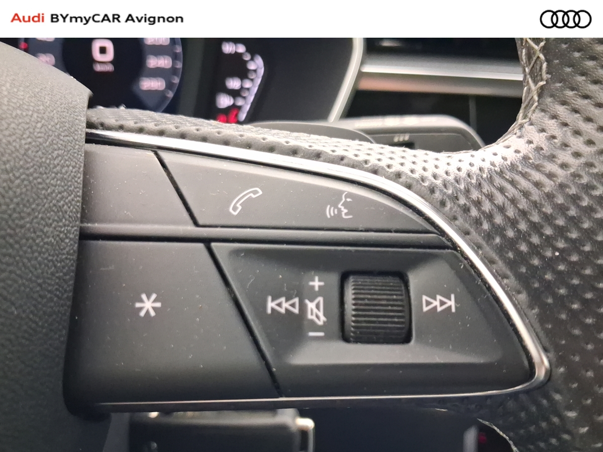 Audi Q3 Sportback 45 TFSIe 245 ch S tronic 6 — photo 32