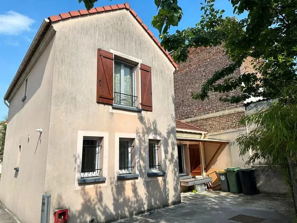 VILLEJUIF - Maison récente 4 Pièces 78.5 m2 avec Jardin