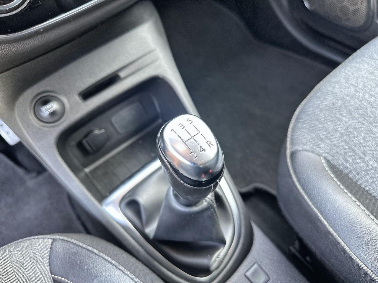 Renault Captur 0.9 tce 90ch energy intens euro6c — photo 34