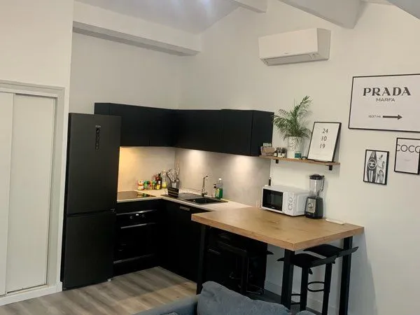 Appartement rénové à Aigues-Mortes