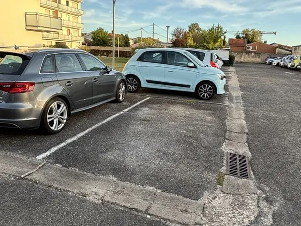 Location place de parking