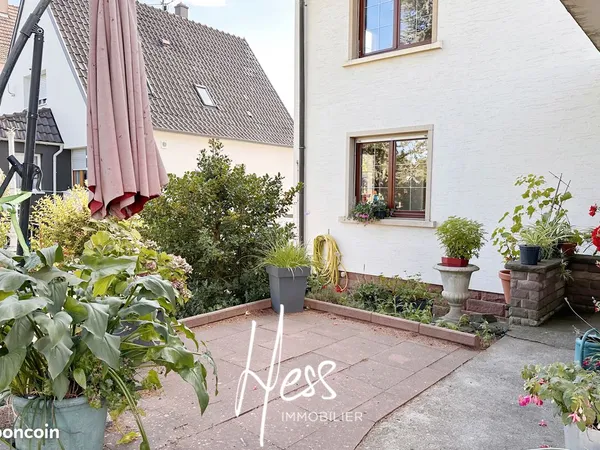 Mundolsheim - très agréable maison au calme et prox commerces et transports