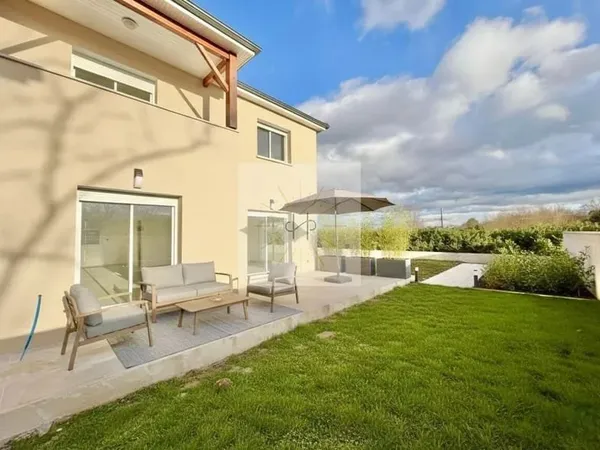 Maison contemporaine neuve