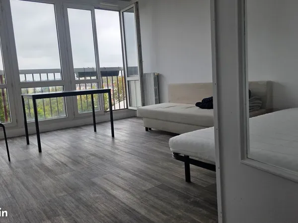 THIAIS - Colocation étudiante meublée - 3 chambres - TVM Georges Halgoult 550 euros CC