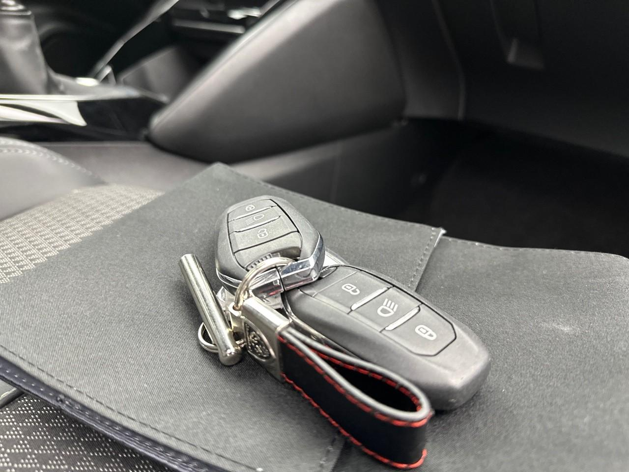 Peugeot 2008 puretech 130 s&s bvm6 gt — photo 36