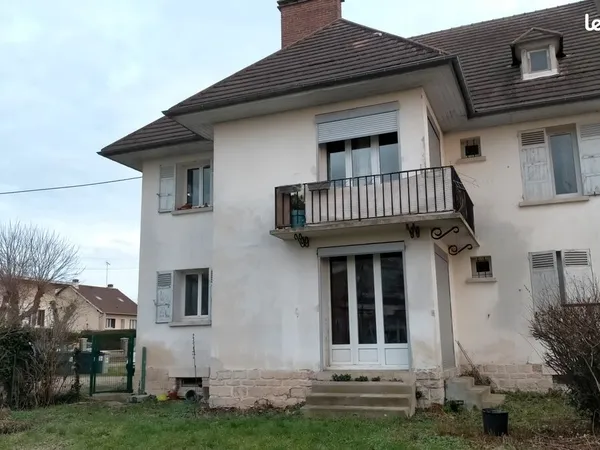 Appartement F2 loué + balcon LIMAY