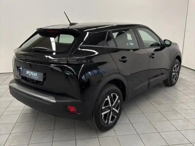 Peugeot 2008 e- 136ch active — photo 5