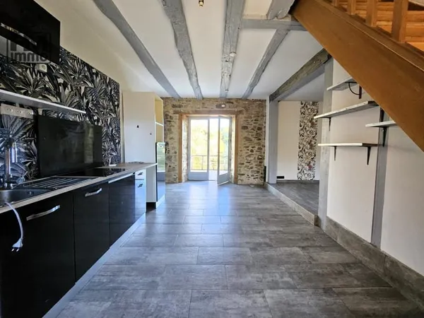 Jolie maison en pierre