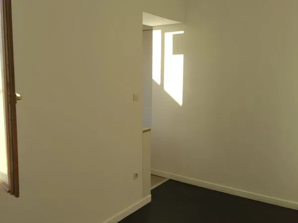 T2 de 24 m² entièrement rénové - Rouen Rive Gauche