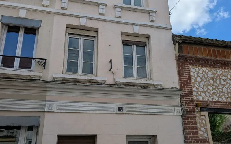 Photo 1