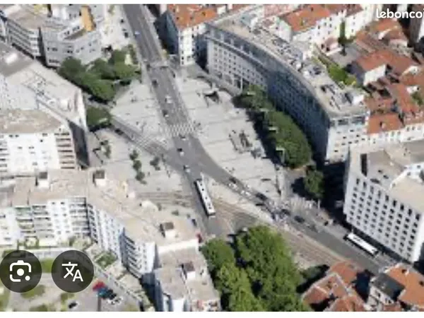 Parking/box 9 m² Villeurbanne