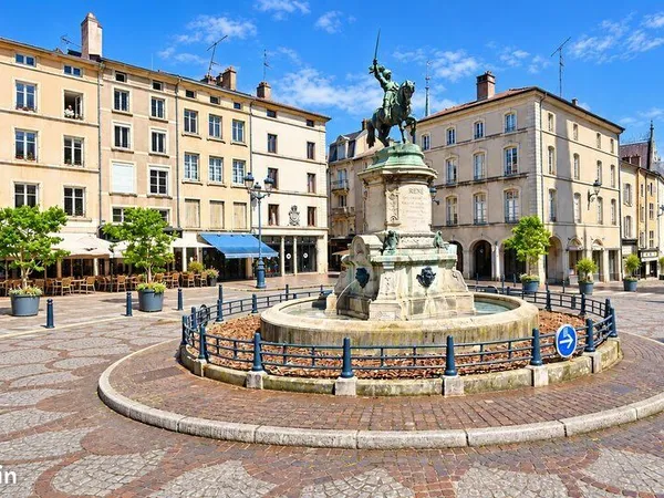 FONDS DE COMMERCE 100 m² NANCY