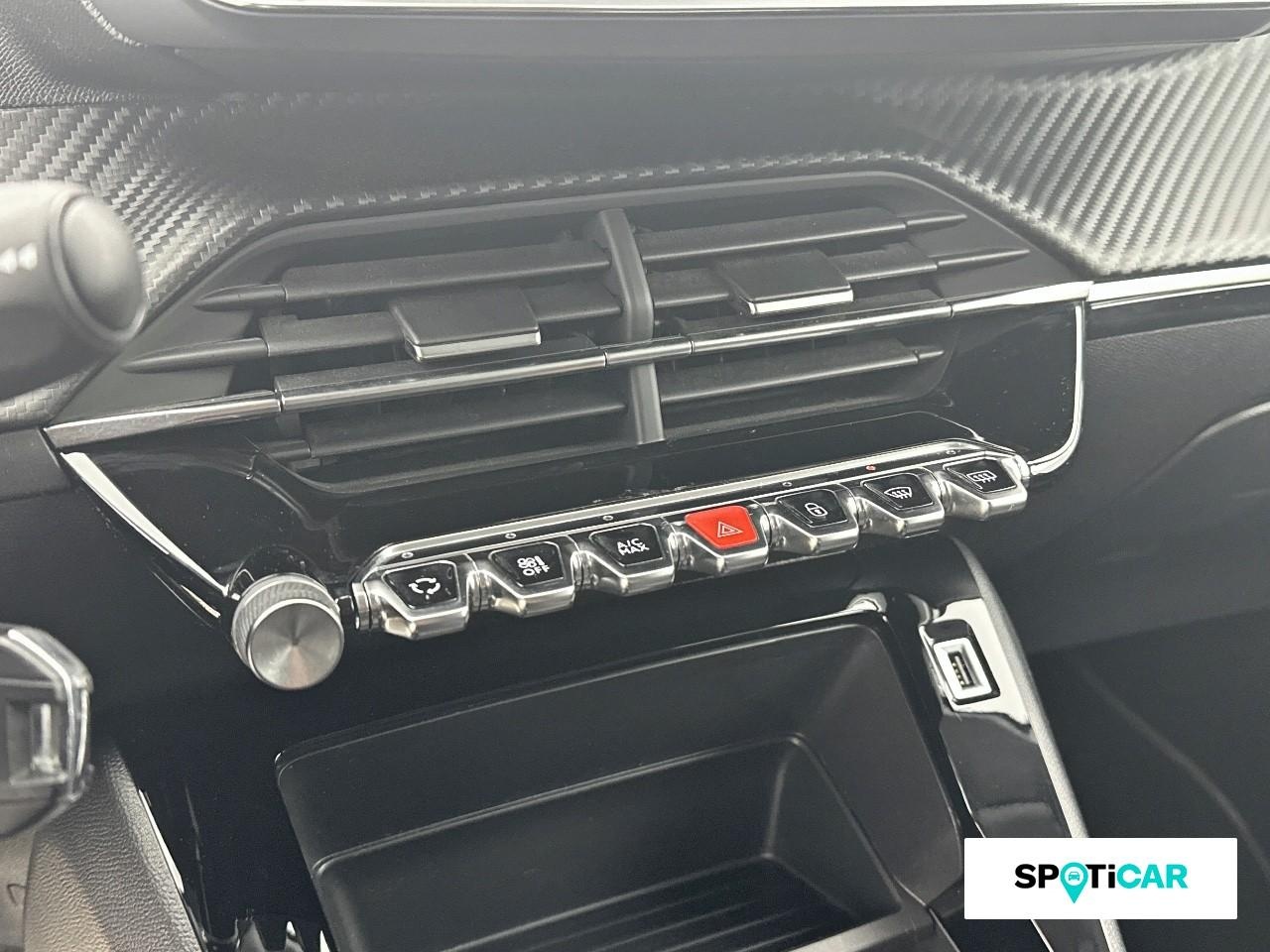 Peugeot 208 1.2 puretech 100ch s&s style 118g — photo 15