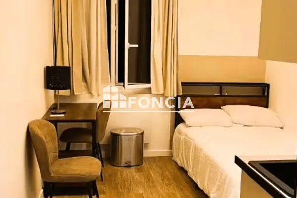 Studio 1 pièce 15 m²