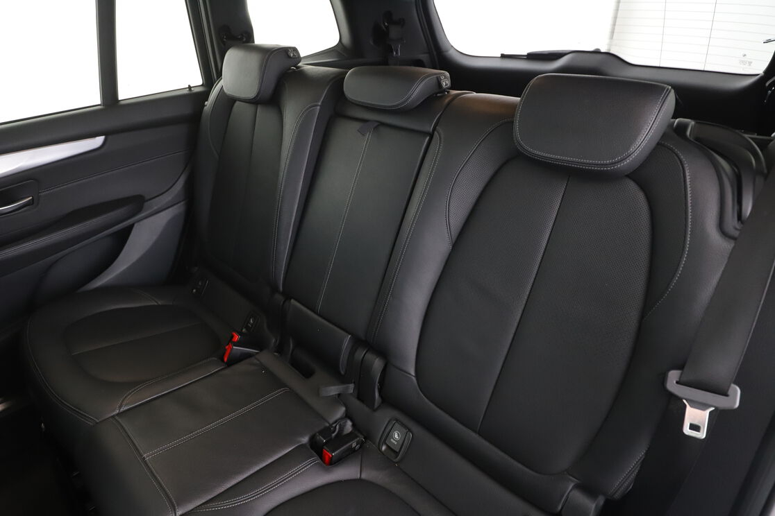BMW Série 2 Gran Tourer 220d xDrive M Sport BVA8 — photo 13