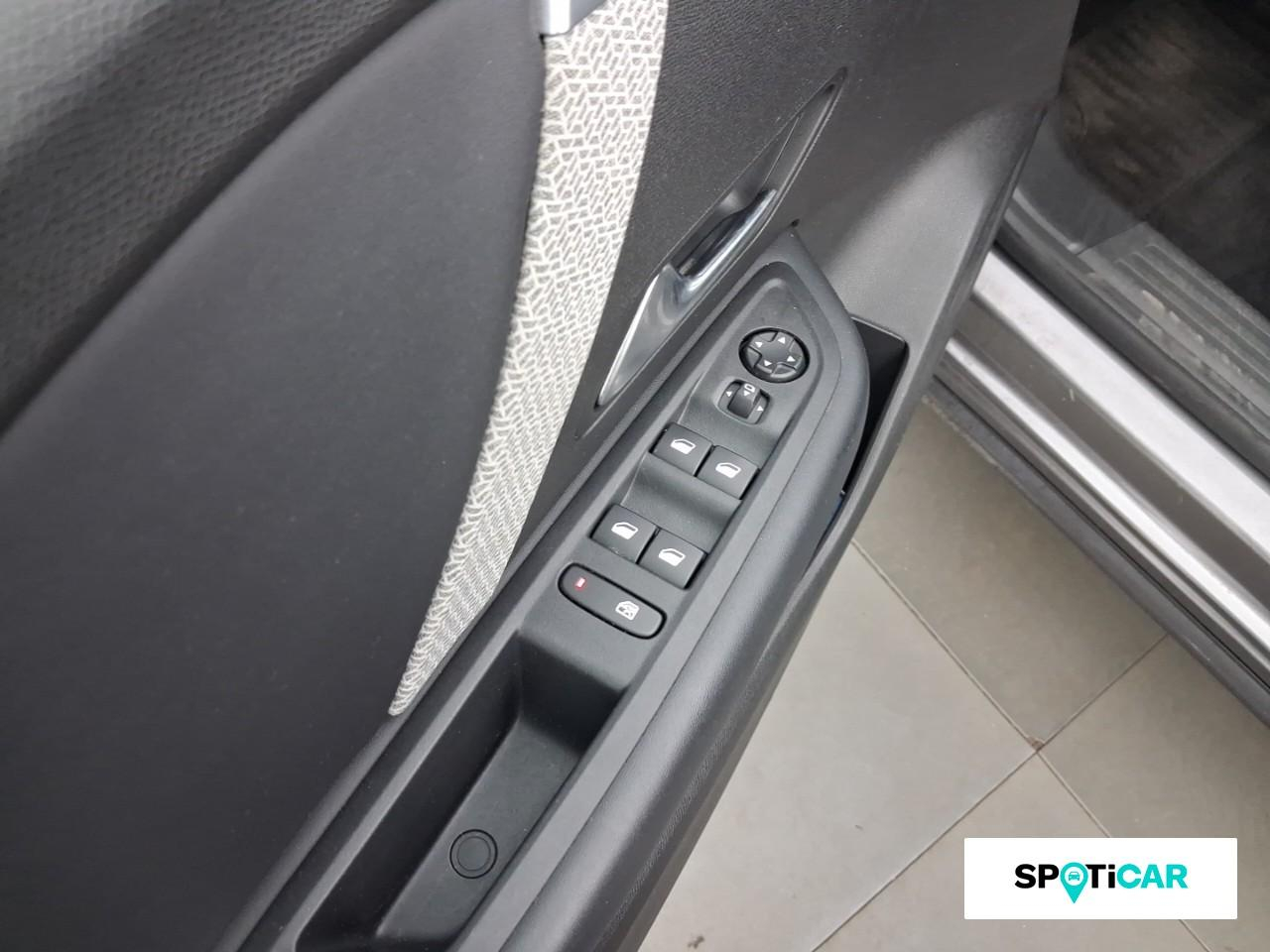 Citroën C4 bluehdi 110ch s&s feel pack — photo 19