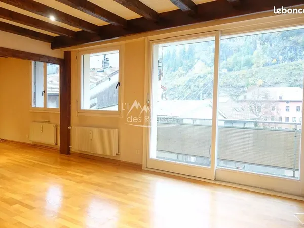 Appartement 3 pièces 81 m²