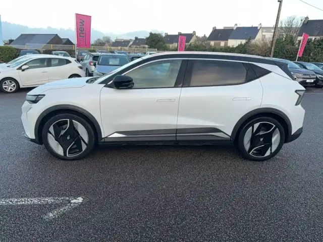 Renault Scenic e-tech électrique 220 ch grande autonomie — photo 2