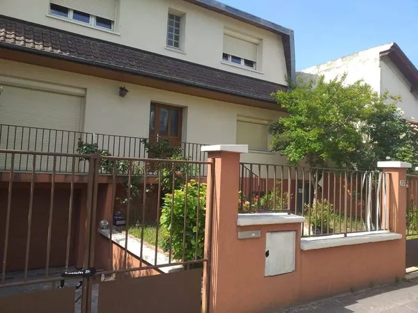 Maison 5 pièces 189 m²