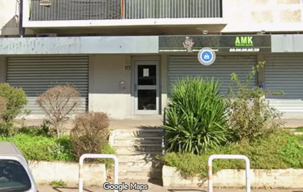 LOCAL COMMERCIAL/PROFESSIONNEL - 34 m² - 55 AVENUE DES OLIVES - MARSEILLE 13013