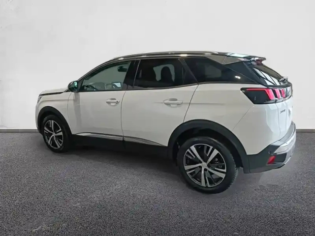 Peugeot 3008 1.2 puretech 130ch s&amp;s eat6 — photo 30