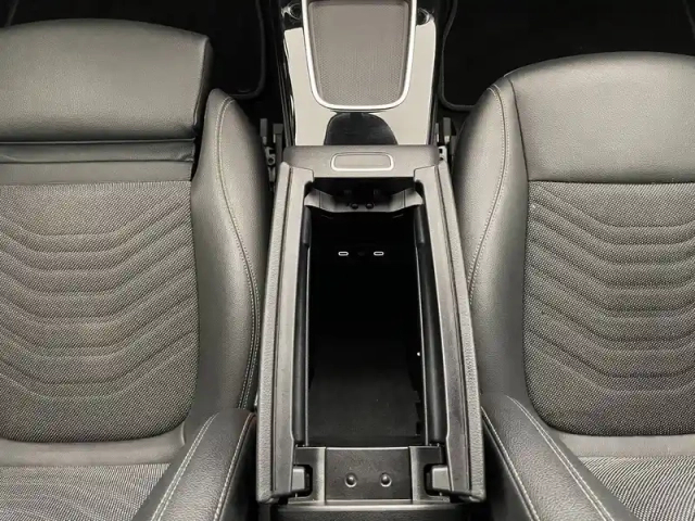 Mercedes Classe A 250 e 8g-dct — photo 27