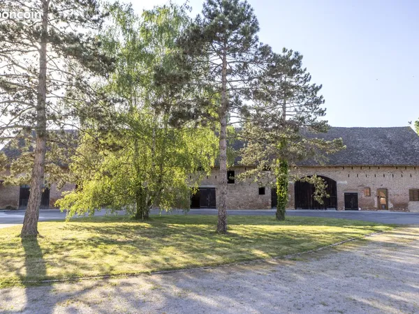 Propriété 10 pièces 285 m²