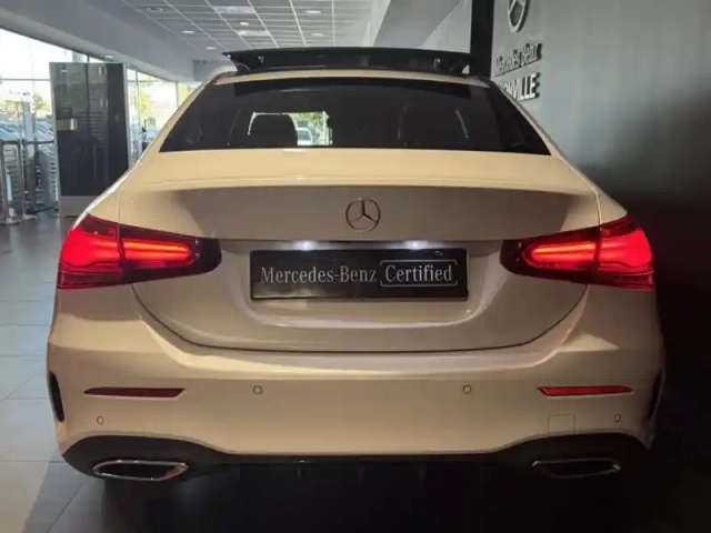 Mercedes Classe A 200 d berline amg line — photo 35