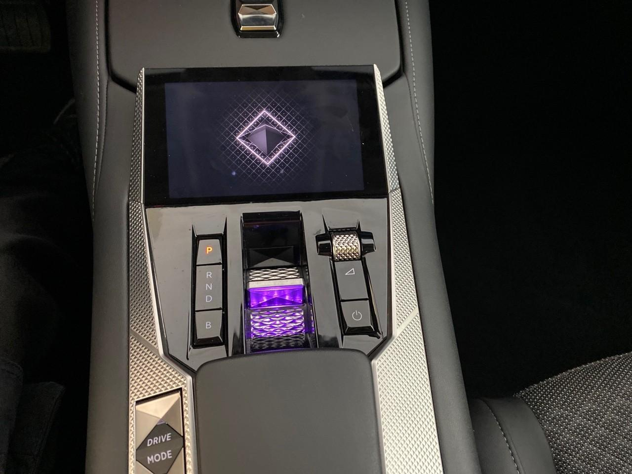 Ds Ds 4 hybride e-tense 225 eat8 trocadero — photo 16