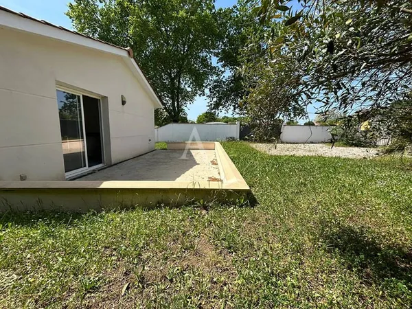 Maison de plain-pied 4 pièces 99 m²