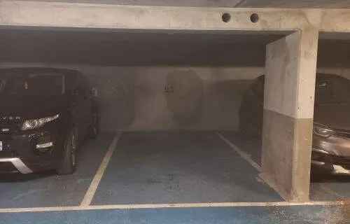 Parking 11 m²