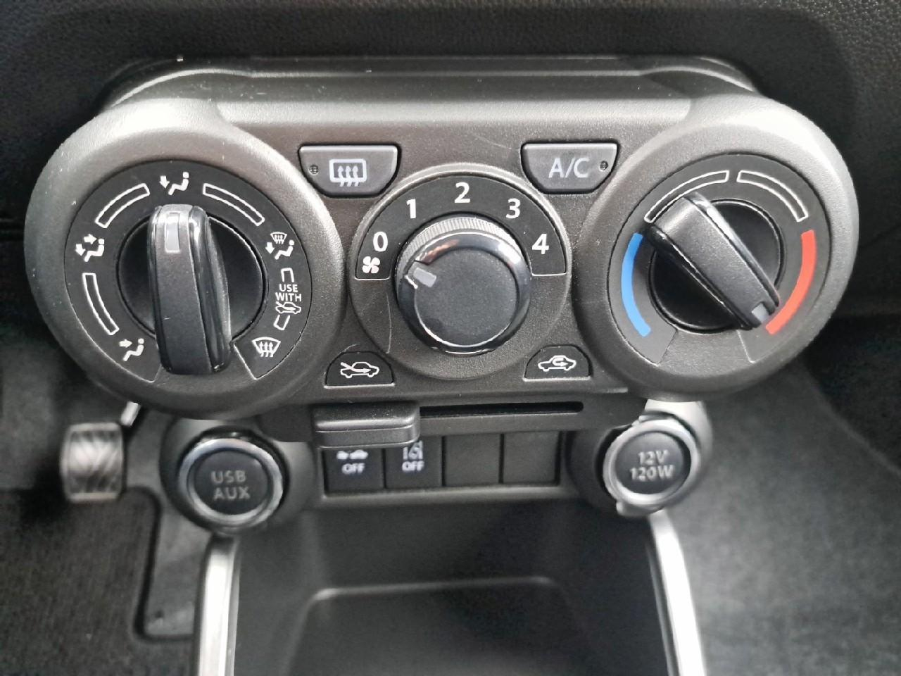 Suzuki Ignis 1.2 dualjet hybrid pack — photo 18