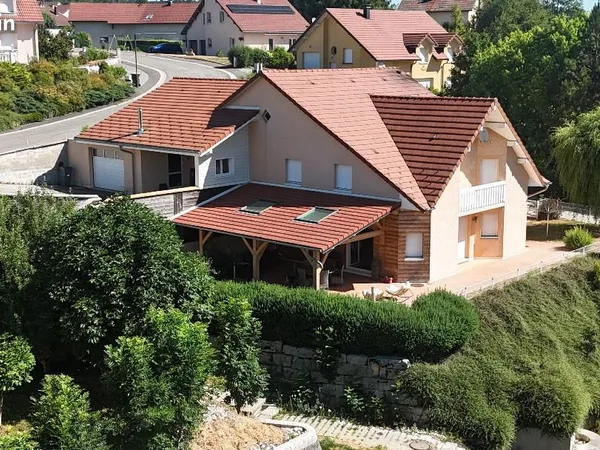 Maison 8 pièces 290m2