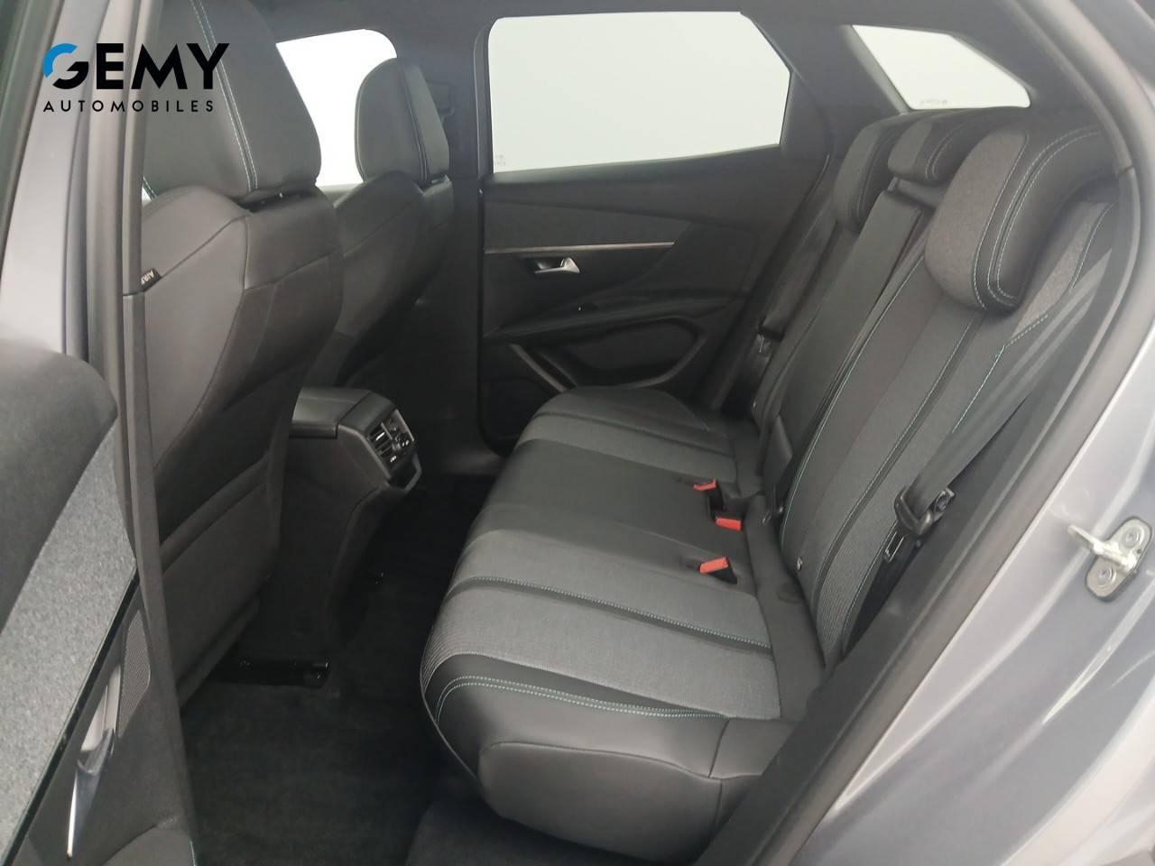 Peugeot 3008 puretech 130ch s&s eat8 allure pack — photo 10