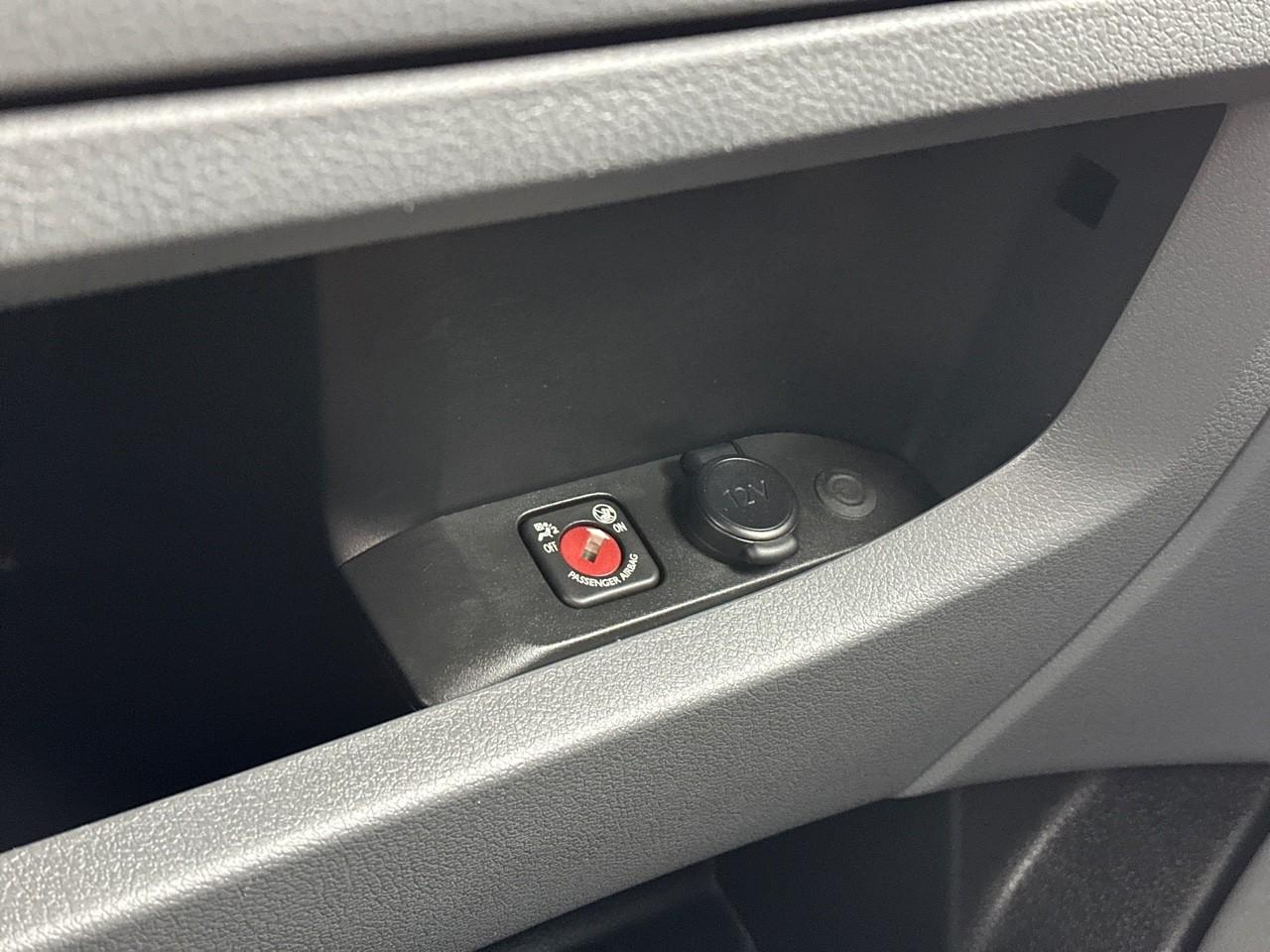 Peugeot Expert long bluehdi 120ch s&s bvm6 — photo 30