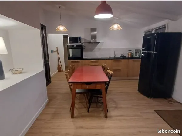 Loue petite maison T3
