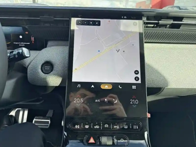 Citroën C5 Aircross hybride 145 ch e-dcs6 — photo 93