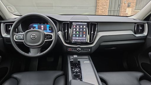 Volvo XC60 T6 Recharge 2.0 Ti 253 Plug in Hybrid 145 AWD Geartronic8 - Plus Style Dark – 2024 – 42063 km – Hybride rechargeable – Boîte Automatique — photo 67