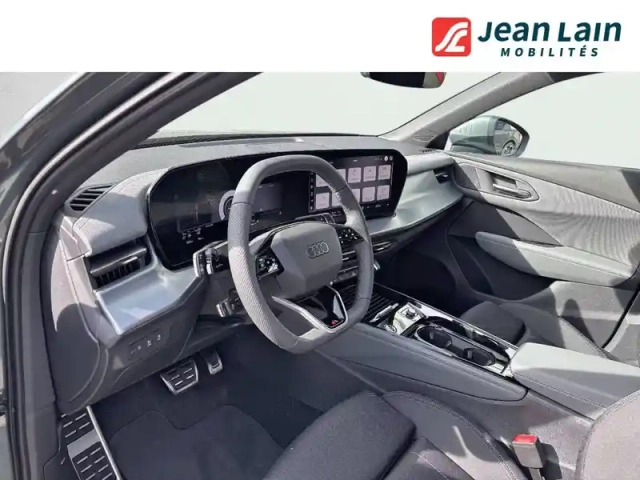 Audi Q3 sportback e-hybrid 272 ch s tronic 6 — photo 11
