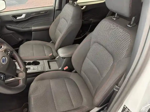 Ford Kuga 2.5 duratec 225ch phev st-line bva — photo 10