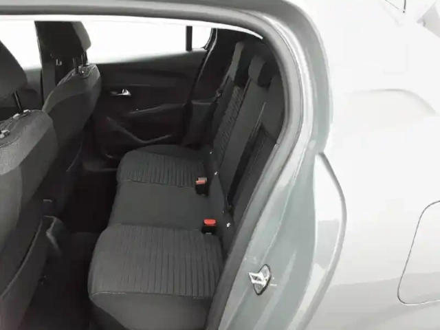 Peugeot 208 puretech 75 s&amp;s bvm5 — photo 12