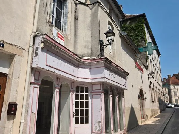 🏢 local commercial à vendre - centre-ville de neufchâteau