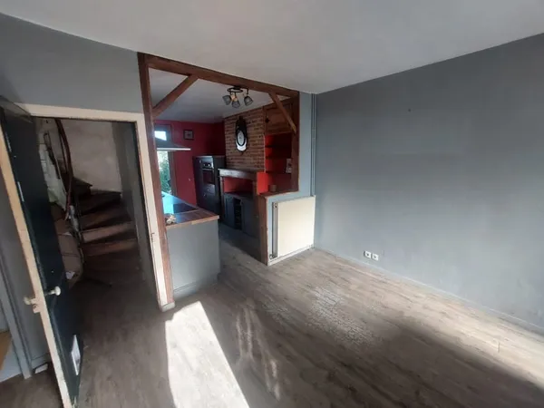 Maison avec travaux ou immeuble en monopropriété
