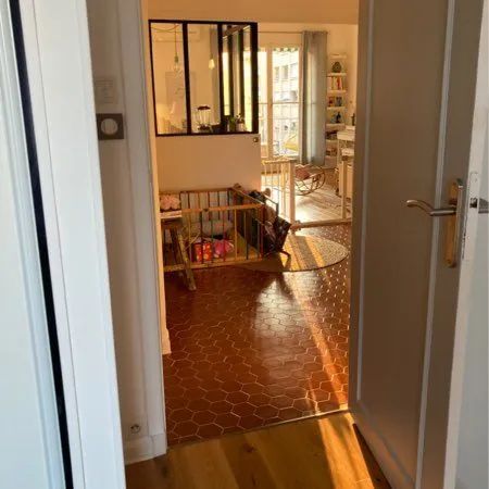 T3 TBE lumineux clim 70m2 Cluny
