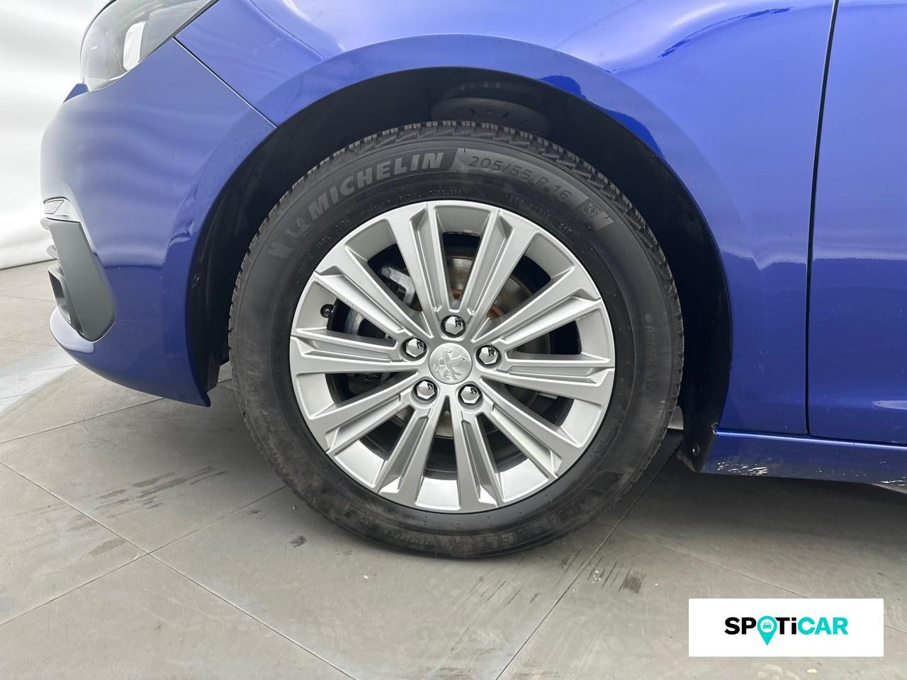 Peugeot 308 1.2 puretech 130ch e6.3 s&s gt line — photo 11