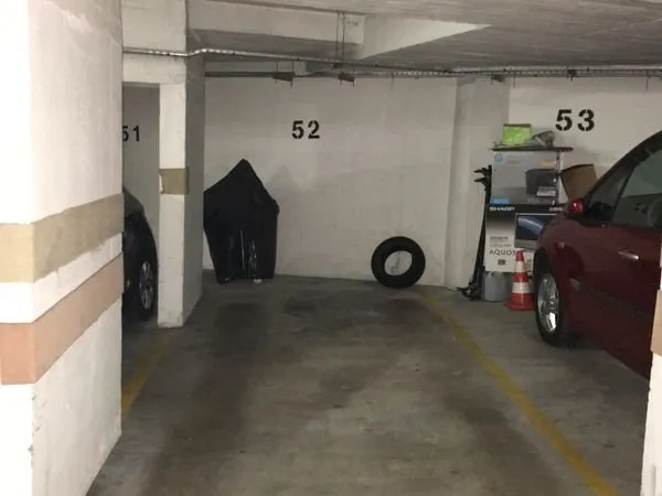 Place de parking en sous-sol - Fontenay aux Roses - 95 CC