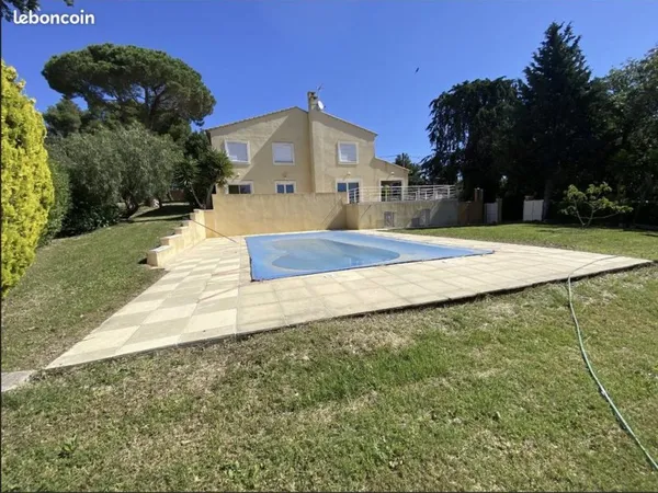 Maison 7 pièces 186 m²
