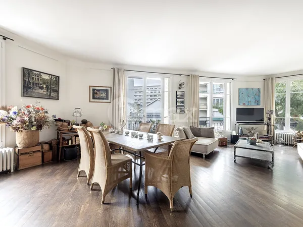 Vends t5 - 118 m² - Courbevoie 92400