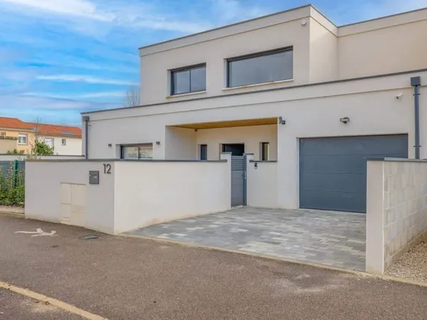 Maison 5 pièces 130 m²